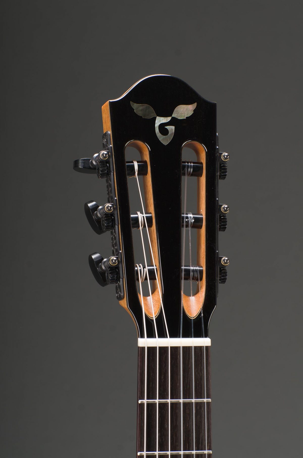 Crossover Goodall Guitars