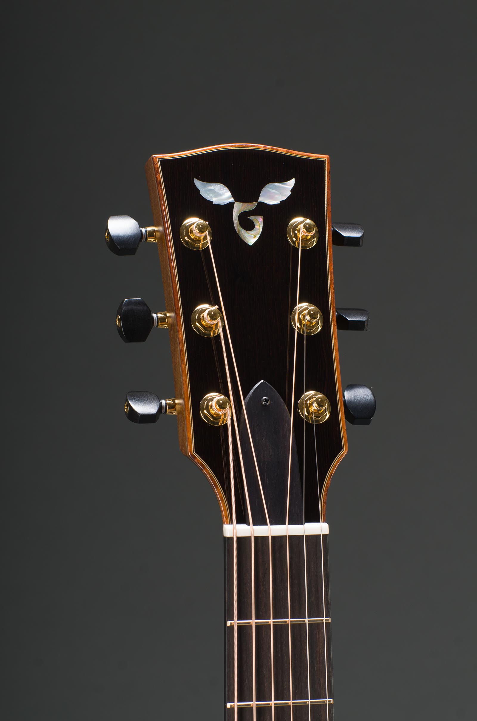 Signature 14 Fret 25" Short Scale East Indian Rosewood Grand Concert With Sitka Spruce Top, Curly Koa Binding, Abalone Rosette, Gold Gotoh 510 Mini tuners with ebony buttons